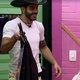BBB 21: Rodolffo recebe roupa para festa do líder - Reprodução/ Globoplay
