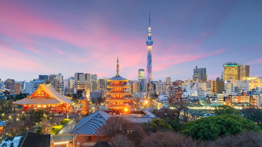 Tóquio, no Japão: uma das mais vibrantes capitais do mundo voltará a receber visitantes após dois anos de pandemia - f11photo/Getty Images/iStockphoto
