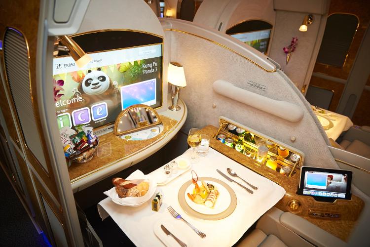 Cabines da primeira classe da Emirates no A380