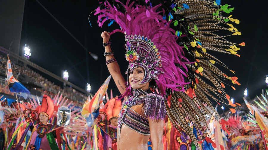 Carnaval 2024: Muso da diversidade promete show em ensaio técnico