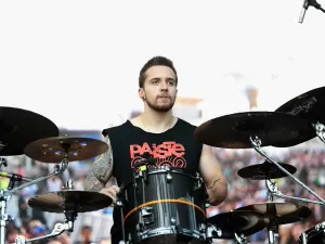 Sepultura perde baterista Eloy Casagrande às vésperas da turnê de despedida