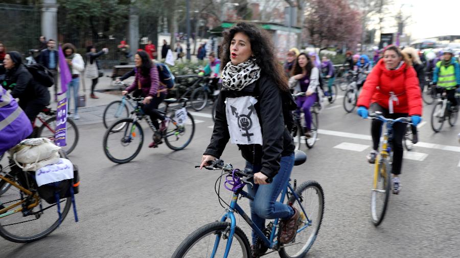 Mulheres protestam em Madri, na Espanha - Reuters