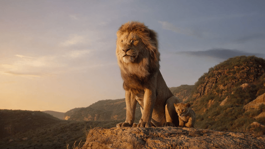 Mufasa e Simba em cena de O Rei Leão - Reprodução