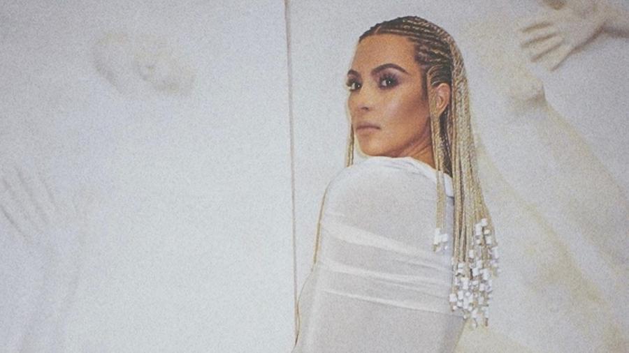 Kim Kardashian posa para a fotógrafa Vanessa Beecroft - Reprodução/Instagram