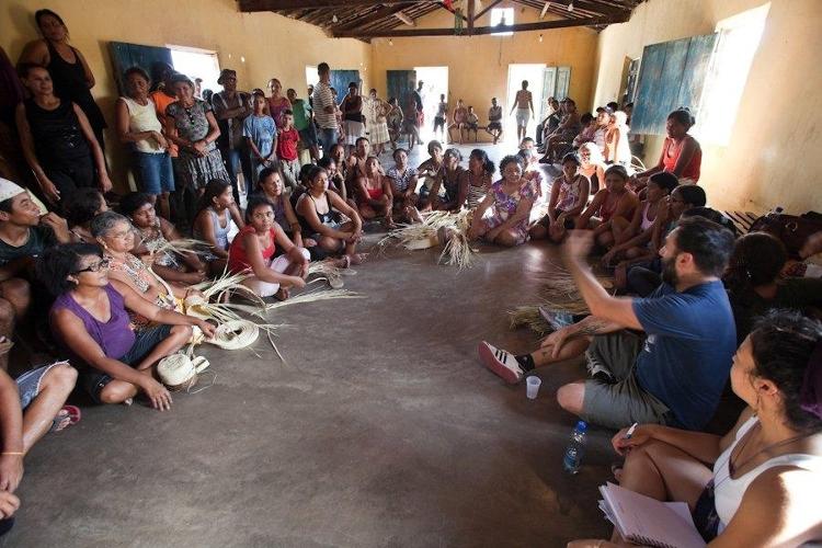 Moradores de Várzea Queimada debatem construção da sede para produção de artesanato - Tatiana Cardeal/DIvulgação - Tatiana Cardeal/DIvulgação