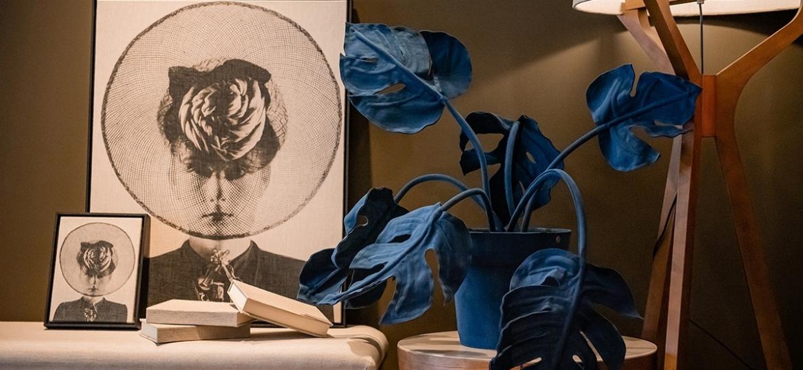 Enquanto se redescobria, a artista encontrou uma solução criativa e manual a partir do amor pelas plantas e pelos tecidos - Cleber Braune