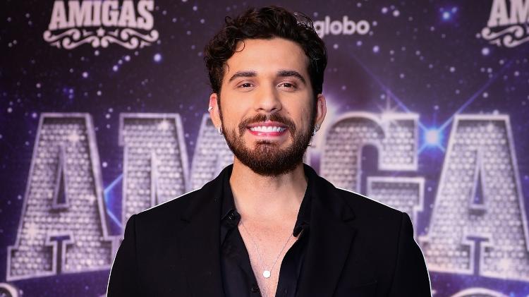 Gustavo Mioto prestigiou Ana Castela em gravação do show AMIGAS