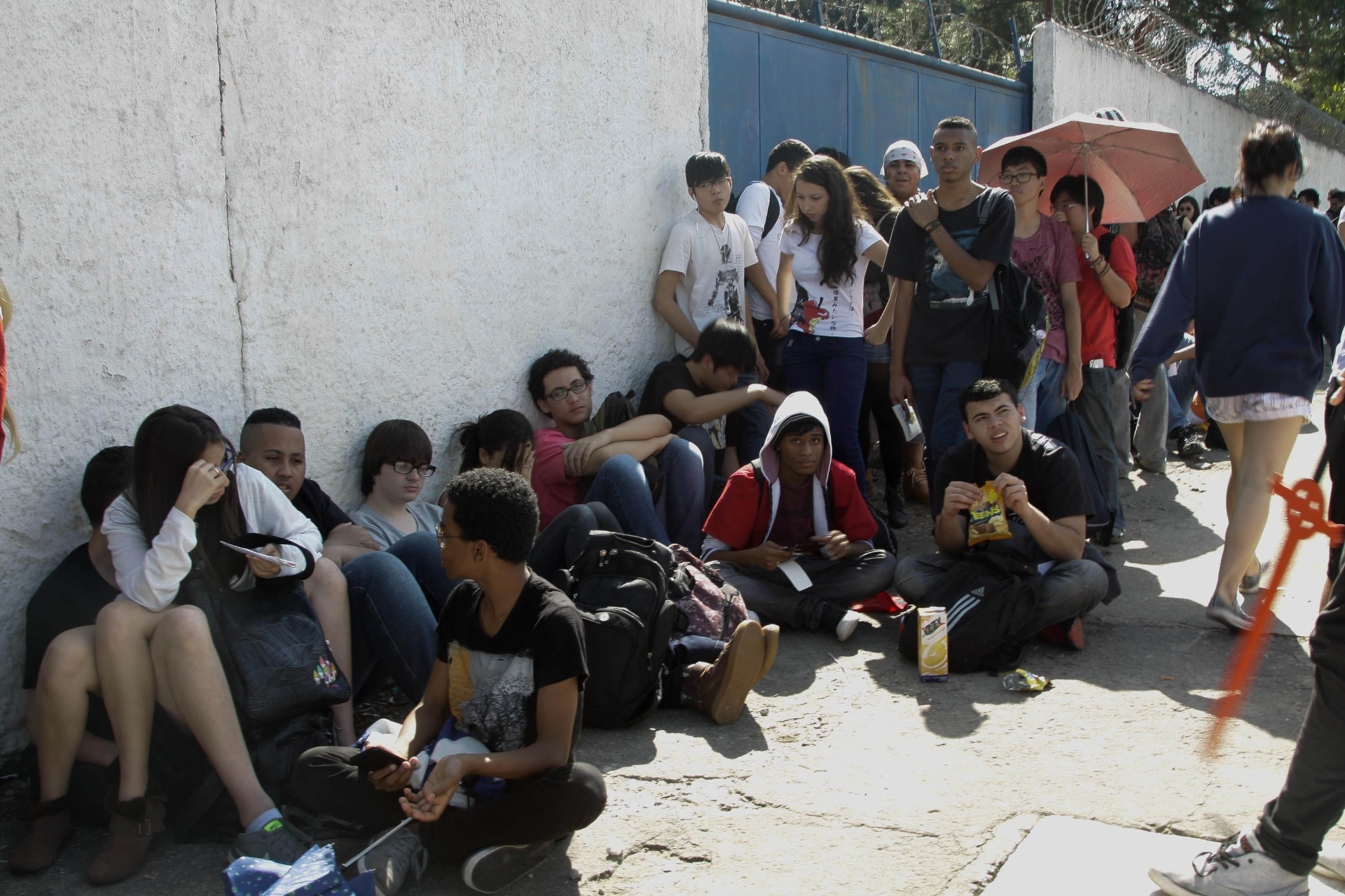 10.jul.2015 - Público aguarda a abertura dos portões do Anime Friends que acontece nos dias 10, 11, 12, 17, 18 e 19 de julho no Campo de Marte, em São Paulo - Newton Menezes/Futura Press/Folhapress