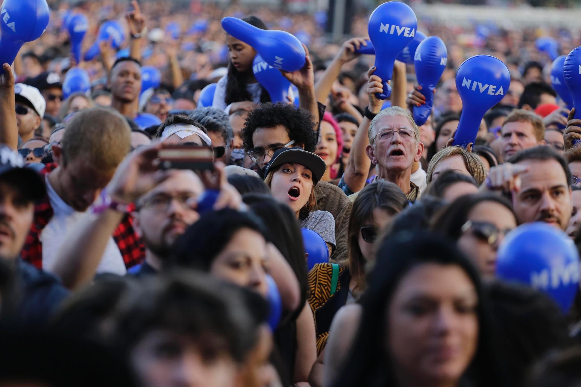 Pessoas de todas as idades prestigiaram o show do Nivea Jorge Ben Jor, em São Paulo - Nelson Antoine/UOL