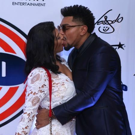 Naldo e Moranguinho se beijam em evento no Rio - AgNews - AgNews