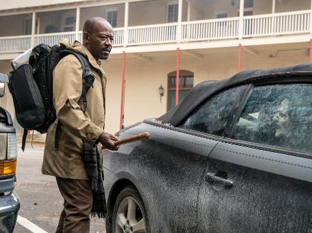 Morgan (Lennie James) em cena de "Fear the Walking Dead", a série derivada de "The Walking Dead" - Divulgação