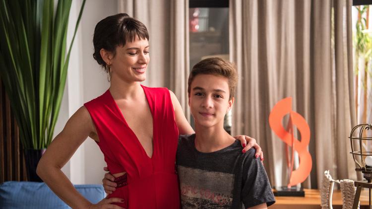 Clara (Bianca Bin) e Tomaz (Vitor Figueiredo) em "O Outro Lado do Paraíso" - Globo/ Estevam Avellar - Globo/ Estevam Avellar