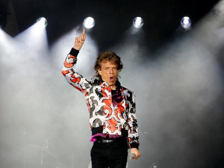 Mick Jagger durante show dos Rolling Stones no estádio Orange Velodrome em Marselha, na França - Reuters