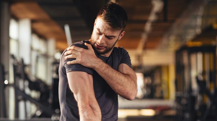 dor muscular, lesão, exercício, treino, academia - iStock - iStock