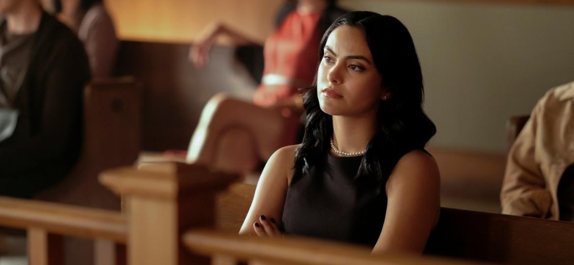 Camila Mendes é Veronica em Riverdale - DIvulgação
