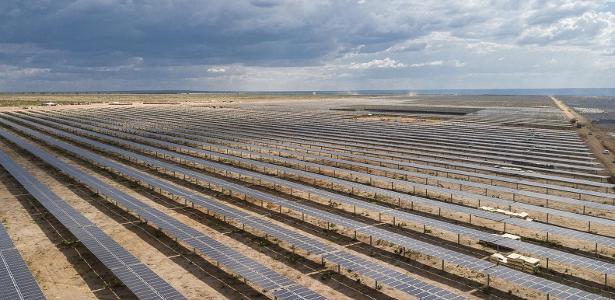 Aneel testa energia cara à noite para conter sobreoferta de solar