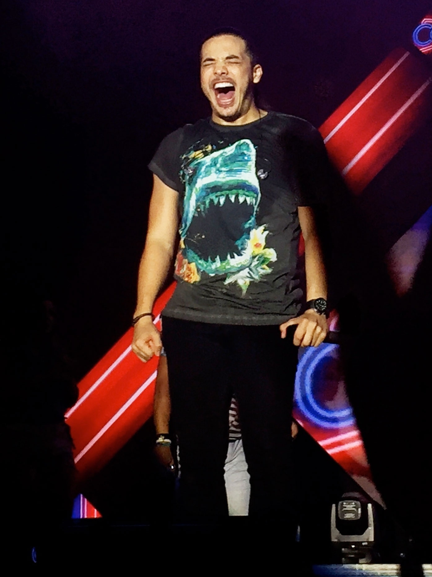 24.jan.2016 - Show do Wesley Safadão no CTN (Centro de Tradições Nordestinas) - Ligia Gauri e Luiz Gomes/UOL