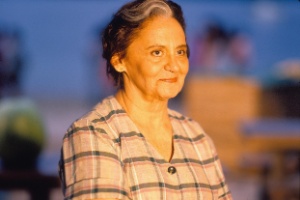 Laura Cardoso interpreta Isaura, mãe de Ruth e Raquel (Gloria Pires) em "Mulheres de Areia" (1993) - Divulgação/Viva - Divulgação/Viva