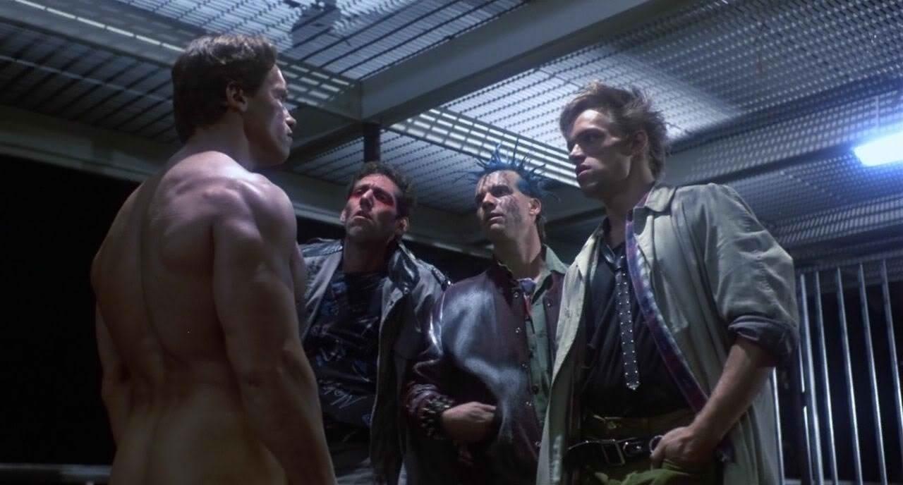 Arnold Schwarzenegger em cena de "O Exterminador do Futuro" (1984) - Divulgação