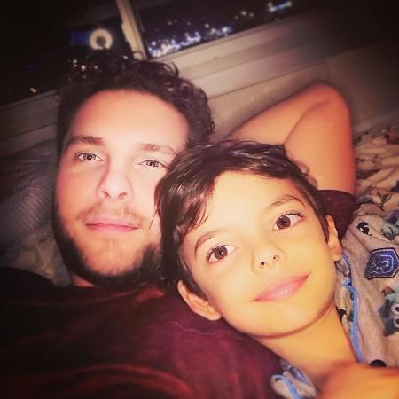 Thiago Fragoso e o filho Benjamin - Reprodução/Instagram - Reprodução/Instagram