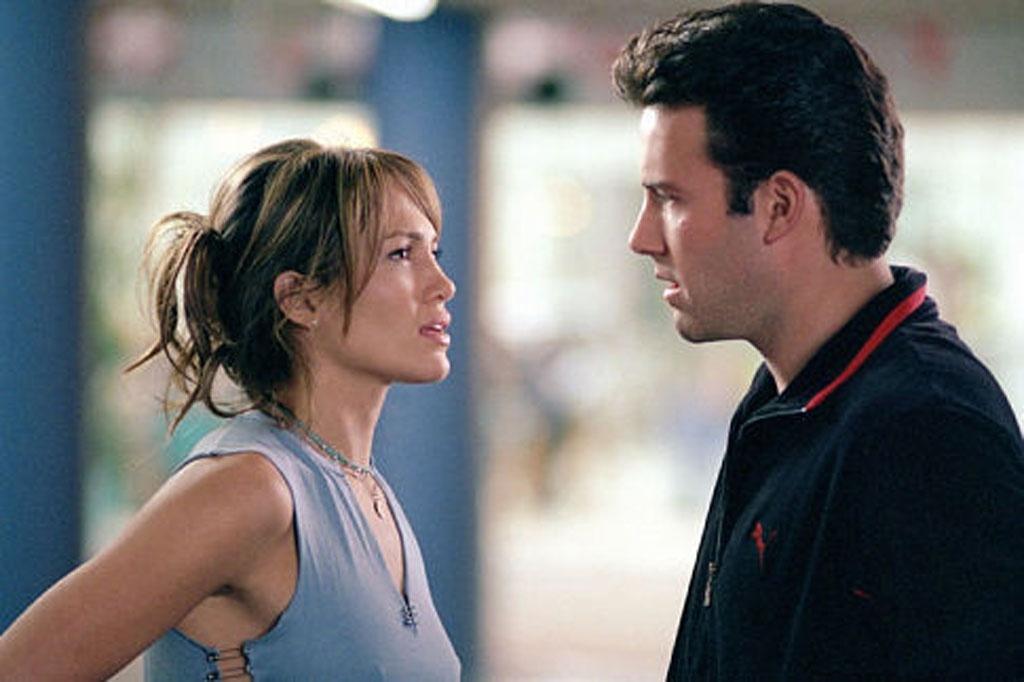 Jennifer Lopez e Ben Affleck em "Contato de Risco" (2003) - Divulgação