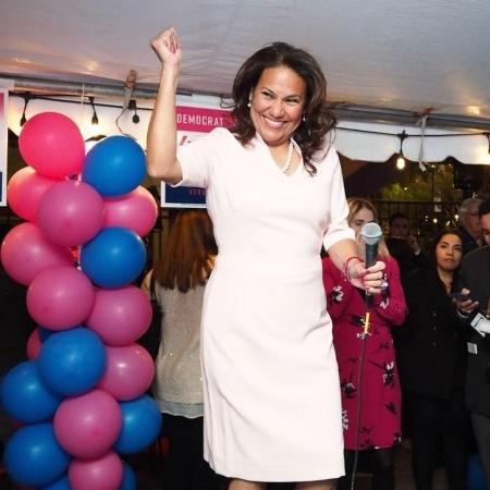 Veronica Escobar - Reprodução/Facebook - Reprodução/Facebook