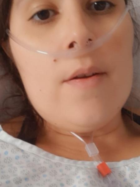 Paula Juliana Rodrigues da Silva enquanto estava no hospital - Arquivo pessoal