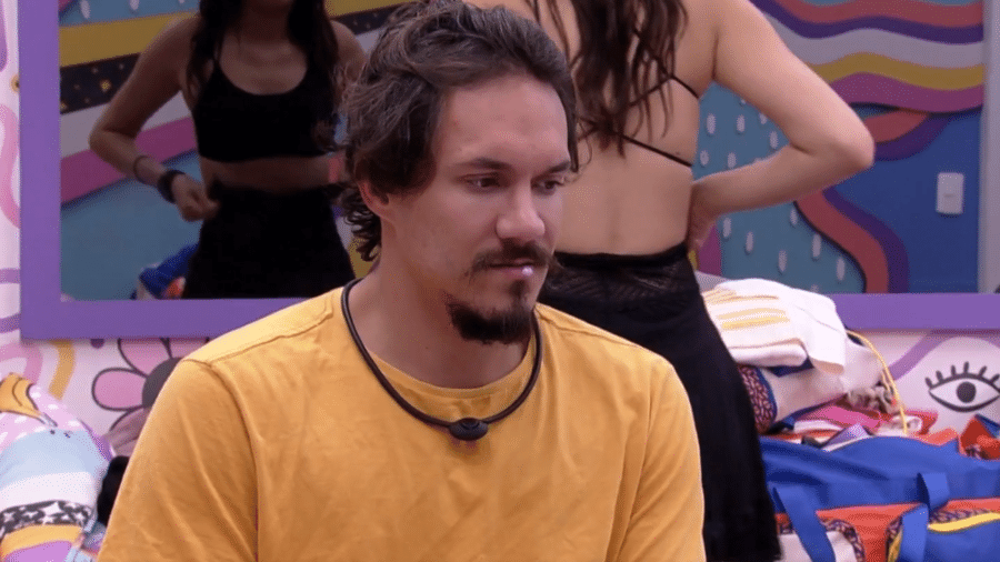 BBB 22: Eliezer relembrou beijo que deu em Natália na última festa - Reprodução/Globoplay