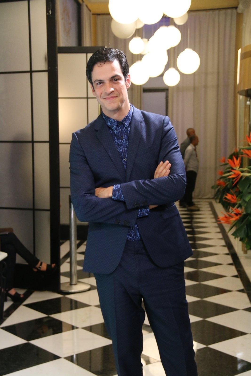 Mateus Solano posa no lançamento de "Pega Pega", nova novela das sete da Globo - AgNews