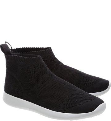 Tênis skinny, R$ 299,90, Arezzo, www.arezzo.com.br - Divulgação