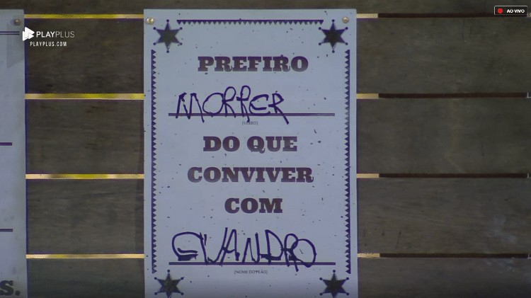 Caique alfineta Evandro em atividade surpresa - Reprodução/PlayPlus - Reprodução/PlayPlus