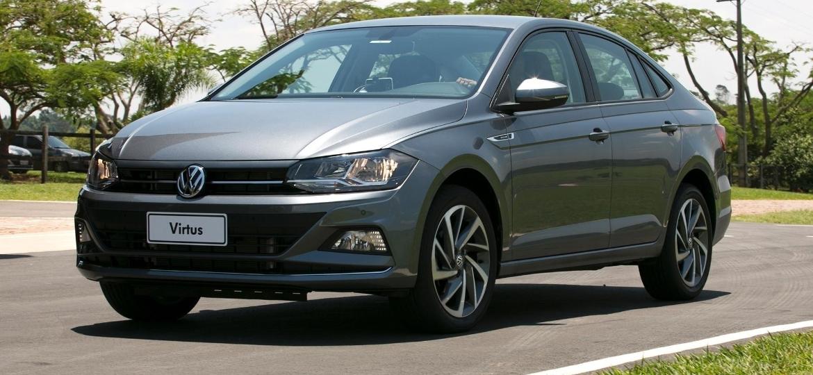 VW Virtus tem entre-eixos maior que o do Polo e conta com porta-malas de 521 litros; leva mais bagagem que SUVs compactos - Marcelo Ferraz/UOL