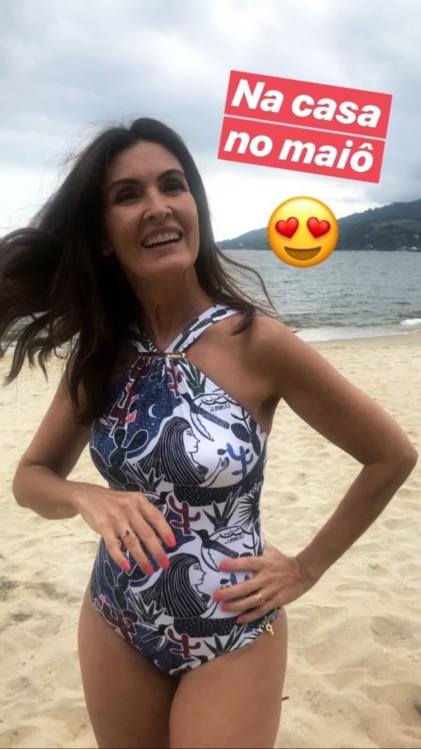 Sexo amador com empregadas coroas O amigo disse que tem nojo de chupar buceta