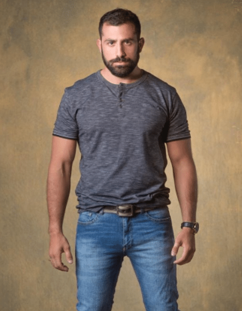 Ex-BBB Kaysar aparece caracterizado para viver personagem na novela "Órfãos da Terra" - Reprodução/Instagram