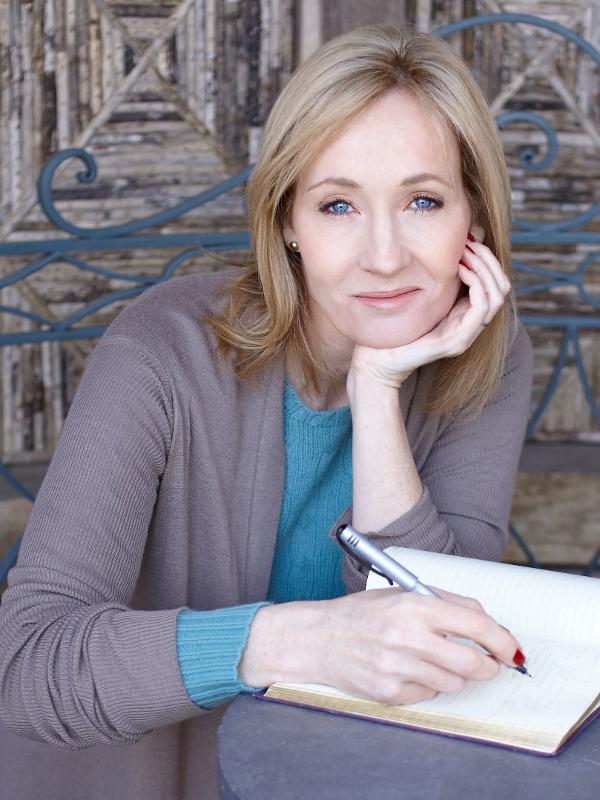 J. K. Rowling é a autora de "Harry Potter", "O Chamado do Cuco" e, agora, "O Ickabog"