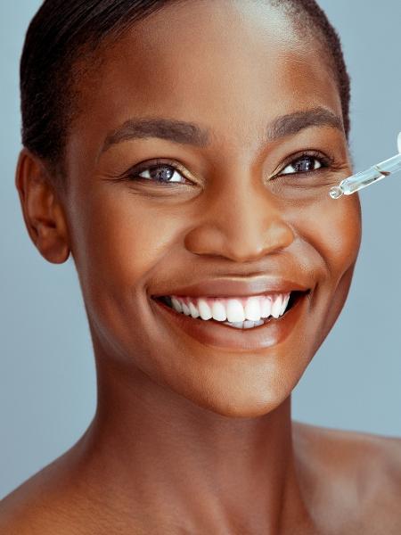 Vitamina C é aliada da beleza em produtos para o rosto, corpo e cabelos - Getty Images/iStockphoto