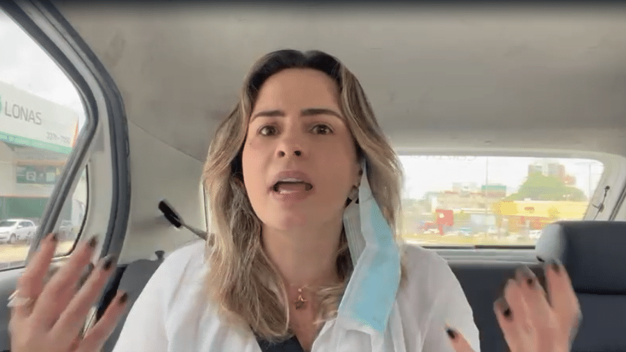 A ex-BBB Ana Paula Renault questionou o voluntariado de Davi Brito no RS
