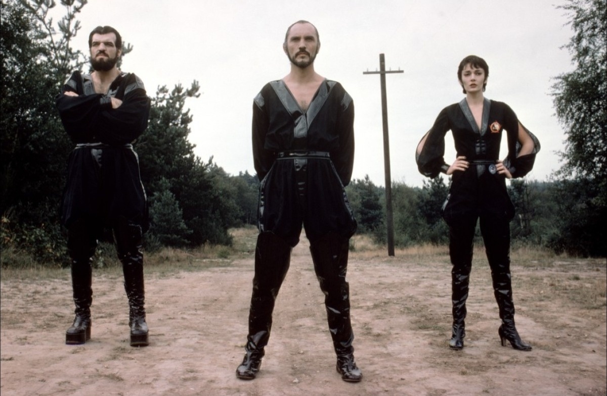 Cena do filme "Superman 2 - A Aventura Continua" (1980) - Jack O'Halloran, Terence Stamp e Sarah Douglas - Reprodução