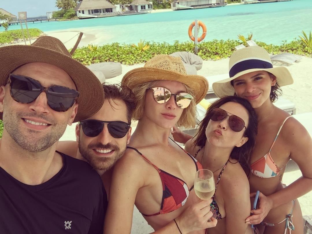 Paulo Gustavo, Thales Bretas, Fiorella Mattheis, Tatá Werneck e Bruna Marquezine nas Ilhas Maldivas - Reprodução/Instagram/paulogustavo31