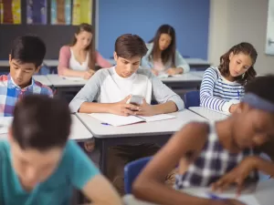 Celular proibido: 5 fatos mostram ventos favoráveis à proibição nas escolas