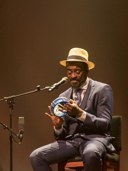 Seu Jorge interpreta canções de Tom Jobim em show com Daniel Jobim - Edu Defferrari - Edu Defferrari