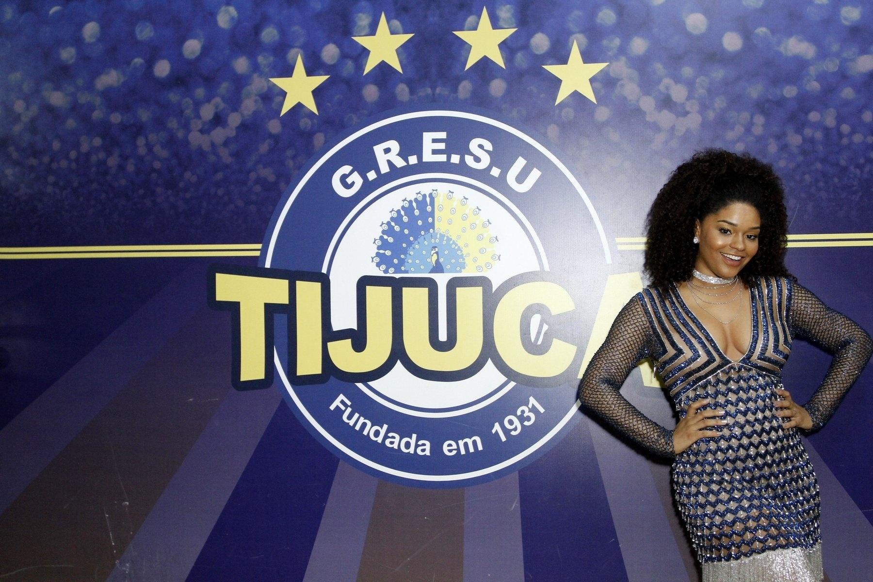 Juliana Alves e Ana Paula Evangelistas requebraram ao som da bateria da Unidos da Tijuca em ensaio na quadra da escola, no Rio de Janeiro - Thyago Andrade/Brazilnews