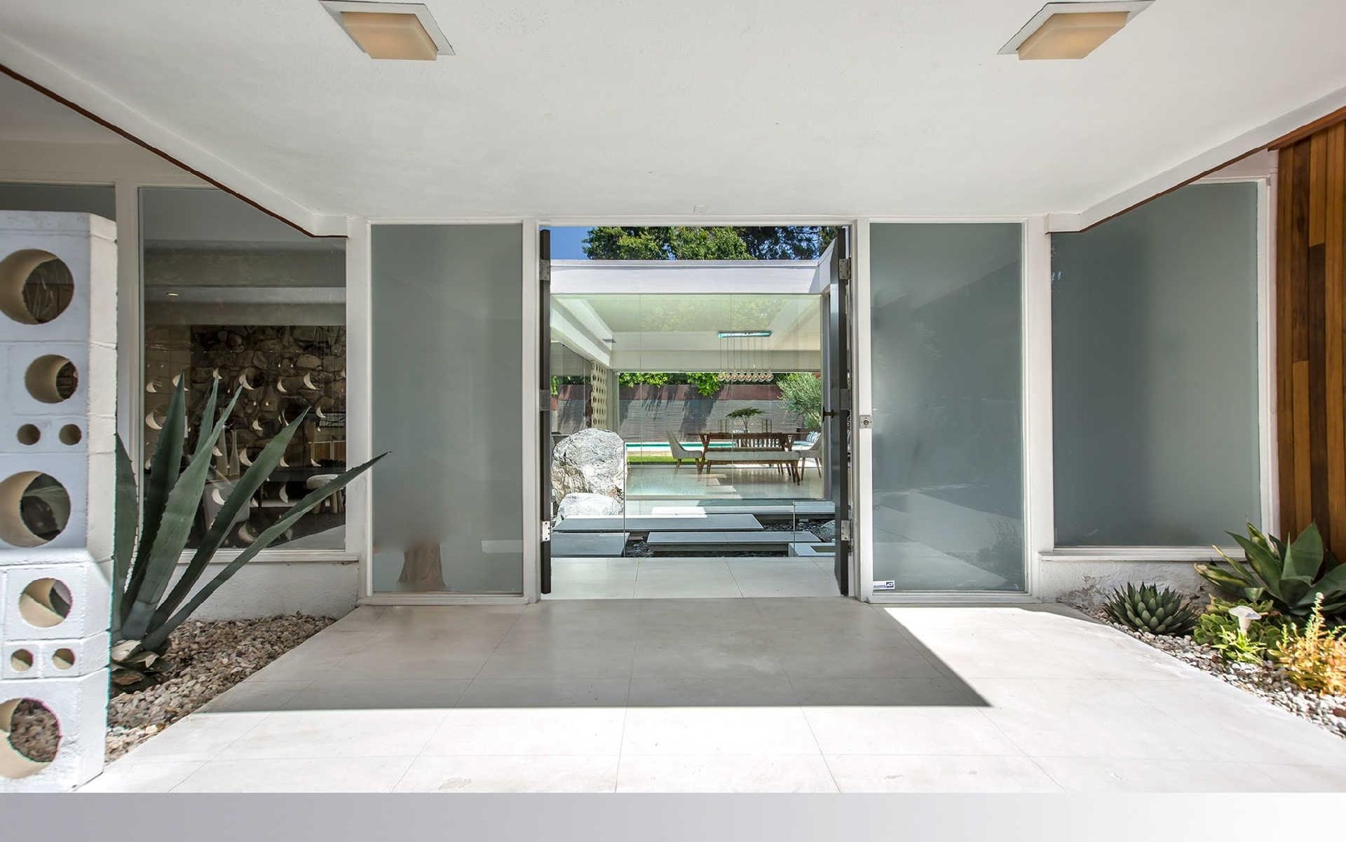 Faça um tour pela casa de Jamie Dornan em Los Angeles - Divulgação/The Agency