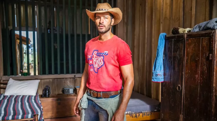 Levi (Leandro Lima) é um peão ambicioso em 'Pantanal' - Globo/João Miguel Júnior - Globo/João Miguel Júnior