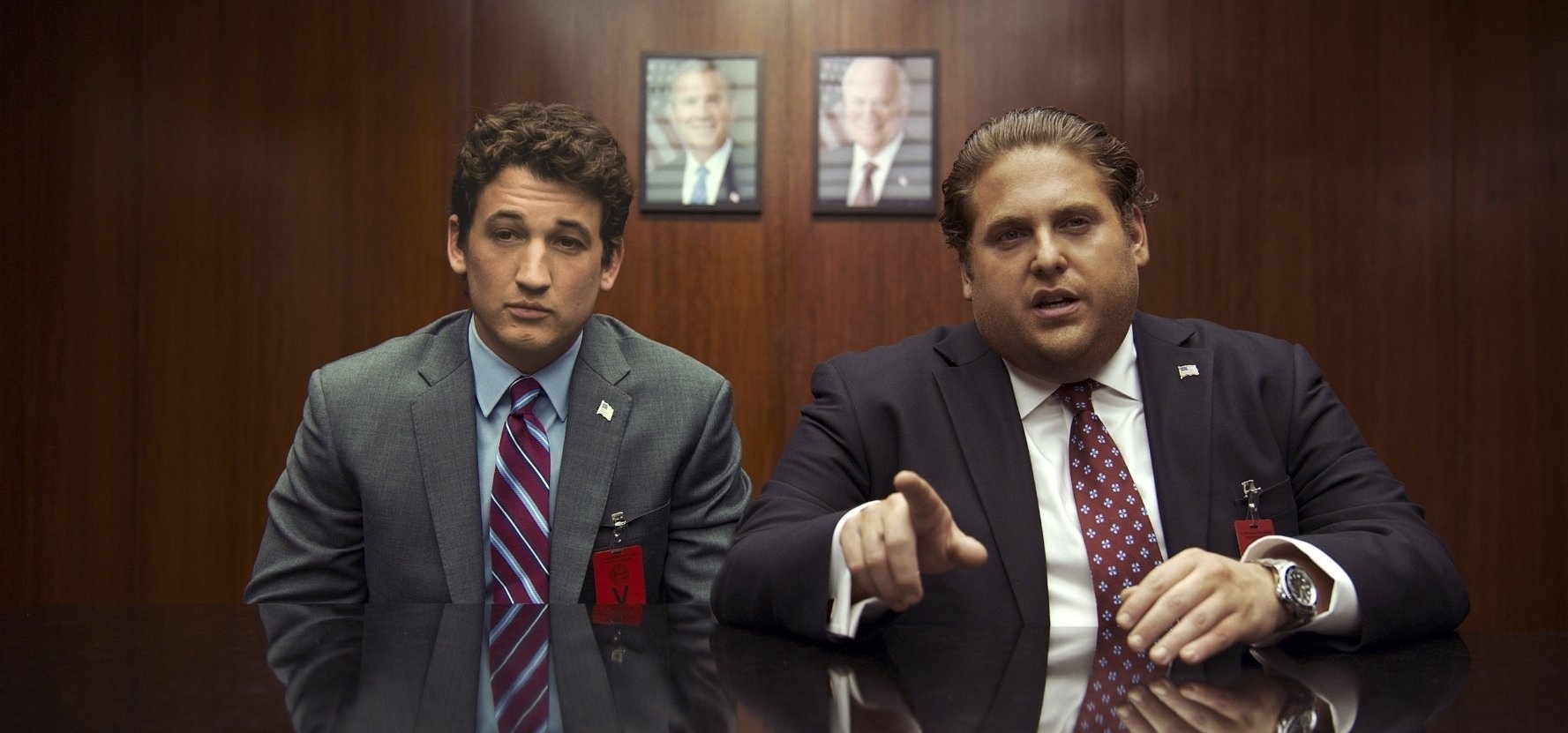Miles Teller e Jonah Hill em cena do filme "Cães de Guerra", de Todd Phillips - Divulgação