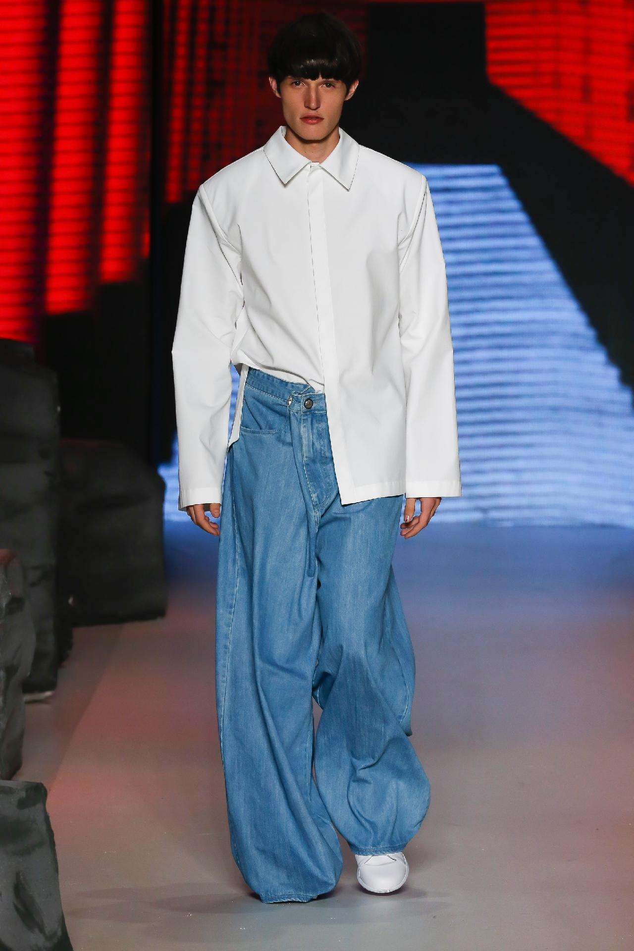 Coca-Cola Jeans desfila coleção na SPFW N42 - Alexandre Schneider/UOL