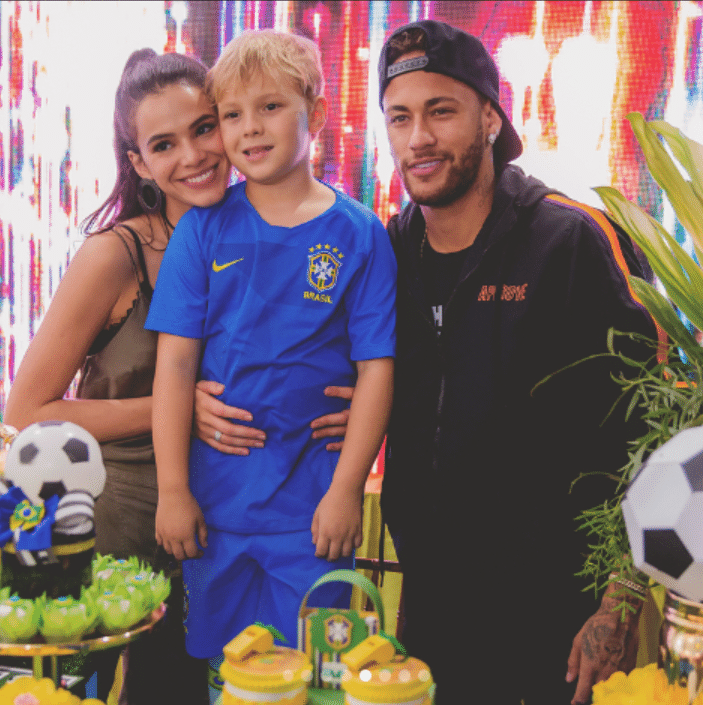 Ex de Neymar agradece a ele e Bruna Marquezine por festa para o filho - 24/07/2018 - UOL TV e Famosos