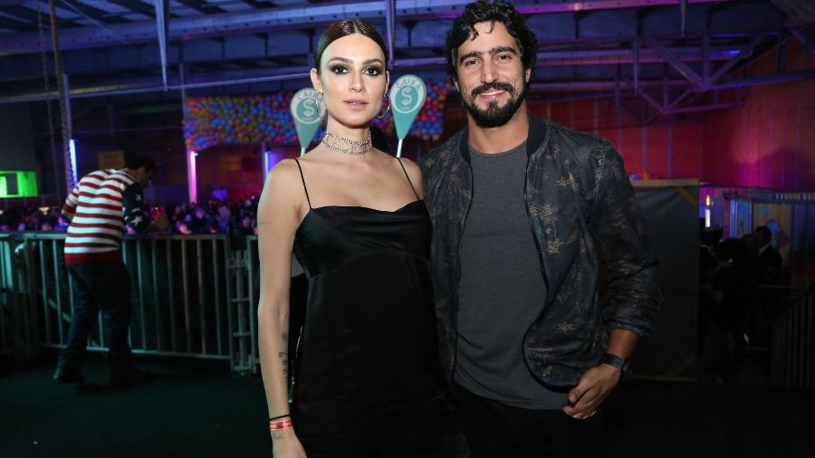 Thaila Ayala e Renato Góes no Baile da Favorita, no Rio - Reginaldo Teixeira/CS Eventos