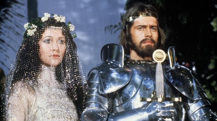 Cena de "Excalibur" (1981) - Divulgação/IMDb - Divulgação/IMDb