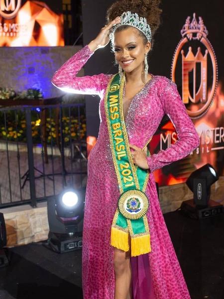 A Miss Brasil 2021, Elâine Souza, 21, primeira indígena a vencer a competição.  - Divulgação